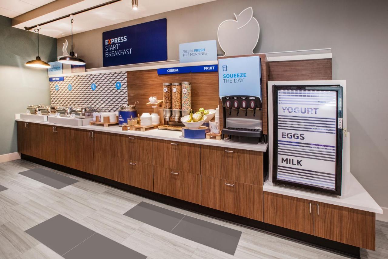 Holiday Inn Express Hotel & Suites Scott-Lafayette West By Ihg Εξωτερικό φωτογραφία